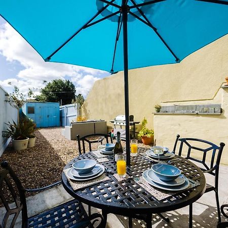 Flat 1 Flint House Tenby - 2 Bedroom - Garden - Dog Friendly Esterno foto